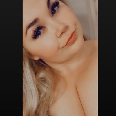 Alyssabr00kee's profile picture. 31✨5’10😈MILF❤️Published👏🏻