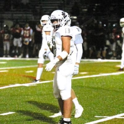 Mountain Ridge High School Year of 2027 (200 6’0)Linebacker and running back 3.7 gpa