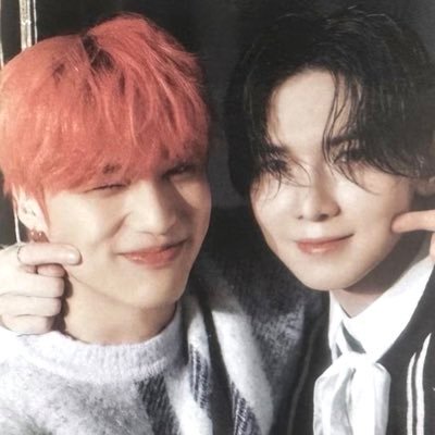 ateez photocard template account | please do not remove credits 🚫