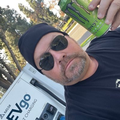 simonjaxx's profile picture. 