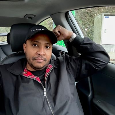 RamonElMecanico's profile picture. sehr geduldig mit dir Lady