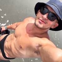 Alejandro 🌴 (@200decilantroo) 's Twitter Profile