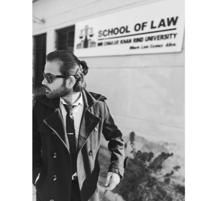 zaighamminhas's profile picture. 🖤