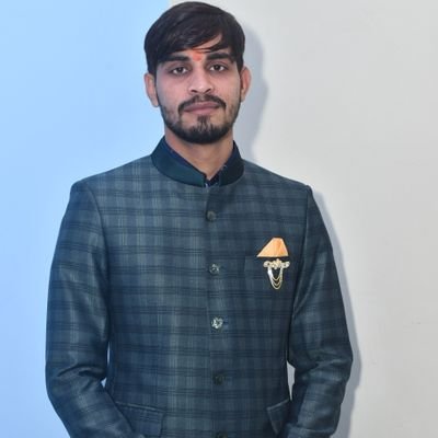 इंसान को इंसान की नजर से तोलिये, दो शब्द ही सही मगर प्यार से बोलिये !