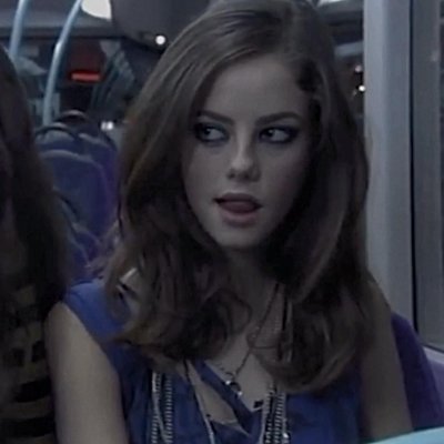 juliabatlsta's profile picture. df.