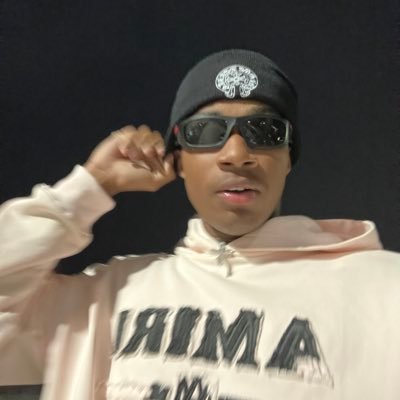 jaivi0nnn's profile picture. piffs??