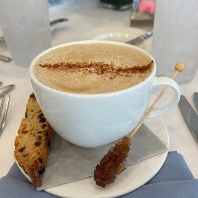 pigscanfly1722's profile picture. 