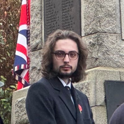 abosworthlomax's profile picture. 