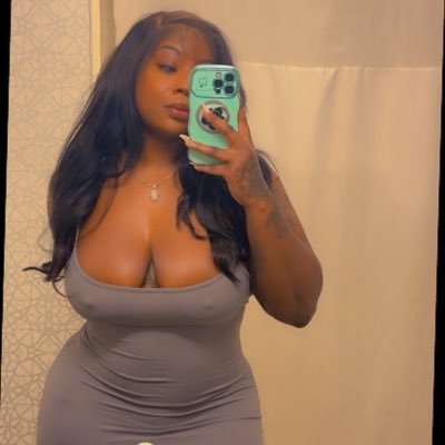 N.CAROLINA///@barswithbae =me‼️content provider for @hiphopvibetv xPublished Poet EASY on the 👀 x MEAN with a pen AggiePride💙💛Veggie Booty🍠