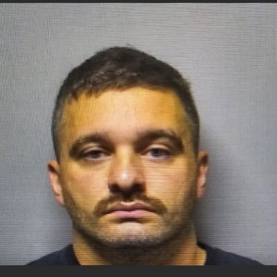 BasedBeans's profile picture. dumbass of the year 2020 /Comedian