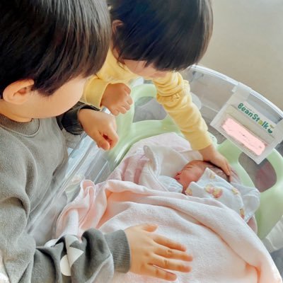 垢2021.10〜 / 3児の父(4y,2y,0y) / 保有ボドゲ約200個 // ポーカー歴約1.5年 / 座学大好き / ヨコサワキッズ, Amu様崇拝 //他趣味→ピックルボール🏓,マダミス🔪,麻雀🀄️,カメラ📷,スキー⛷️,バンド🎸 etc.