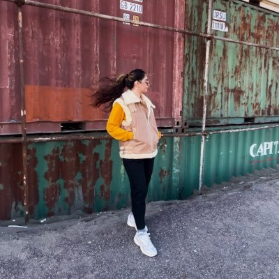 Mahdieghf's profile picture. iOS Developer