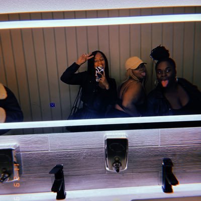 breonthewise's profile picture. HU ❤️💙 NOLA💜💚💛