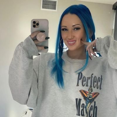 I'm single and I also work As Customer Service At GoldBar Company & BTCoin Mining center 🇺🇸🌎🦅 Ghinagoodnite@gmail.com signal 5205090727 or zangi 1091713396