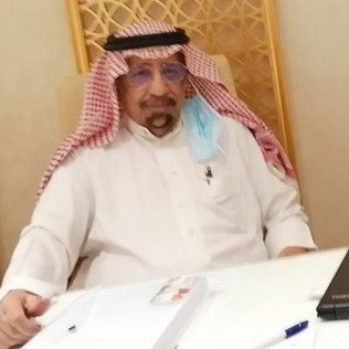 مهندس، شاعر. أصدر الدواوين: دموع المعاناة، المنتخب، قلب يتنفس، خلف أسراب البجع، ترانيم شعرية لملك و وطن