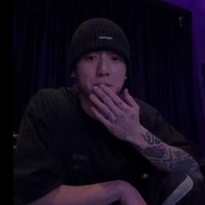 jungkook21394's profile picture. I am musicnae