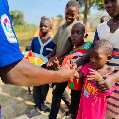 AbdulCaresUg's profile picture. let’s bring back Hope to those that lost it all.