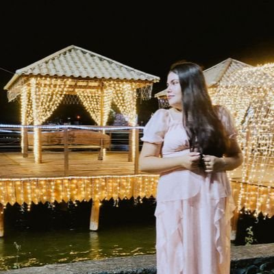 – Quem é coroado rei ou rainha em Nárnia será para sempre rei ou rainha.