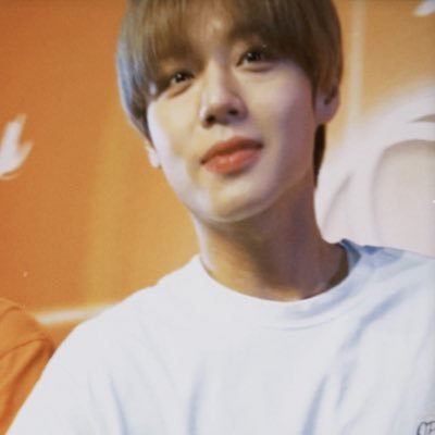🐥𝟎𝟕𝟏𝟐.𝐬𝐞𝐰𝐢𝐧𝐤.𝐥𝐮🎸さんのプロフィール画像