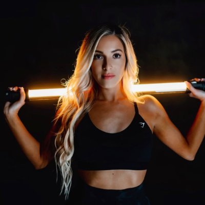 Selenalove0408's profile picture. I will share some interesting and funny short videos here. If you like, we can chat. YesDM