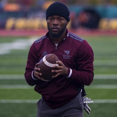 WR COACH & ST Asst. @GeeGeesFootball | ST COR & OQC @FootballOntario U16 | ST COR & WR Durham Dolphins U16