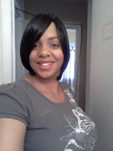 livinaintez's profile picture. 