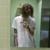 fee ☆ (@drowningfee) 's Twitter Profile