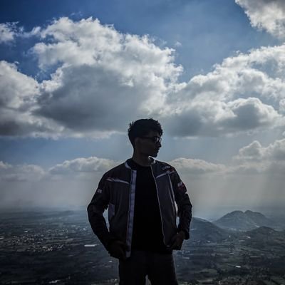 Med Student ⚕️- Government Medical College,Mysore | NBIS'20,Blr
Excited about Stethoscopes and Algorithms |
Bike🏍️-Cook👨🍳