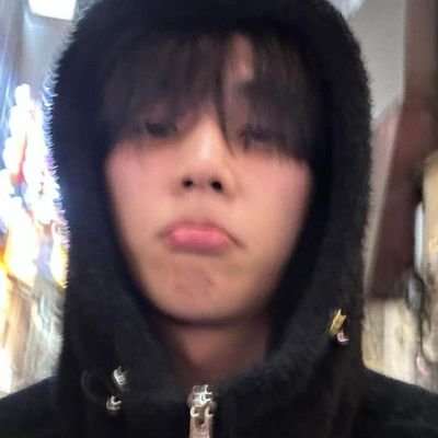 moonstudiesz's profile picture. studytwt, booktwt e loatwt