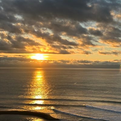 kochi_u_hiro's profile picture. 2024Ｊリーグ入替戦を観戦 | 高知ユナイテッドSCを応援する新参者です | 高知サポーターのみなさま暖かくしてくださると嬉しいです | 関東近郊のアウェイに参戦予定です | 約20年前FC東京サポだったおじさんなので優しくしてください | 無言フォローごめんなさい🙇‍♂️| Ｊ2はヴァンフォーレ甲府推し