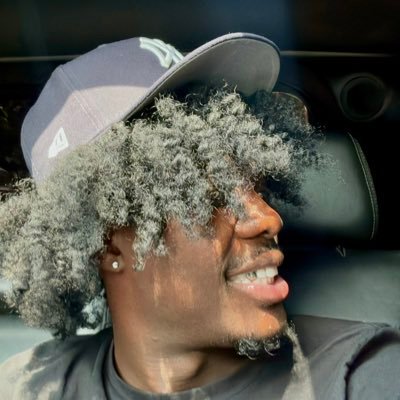 vonsample's profile picture. 9