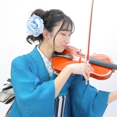 よく喋る着物演奏家👘🎻 着物で演奏する夫婦ユニット【着物ト音】としても活動中♪自己理解プログラム2021.11修了! 早押しクイズしたり戦国武将語ったり昆虫にフィーバーしたり日本酒嗜んだり二次創作書いたりの多趣味属性。WEST.はまちゃん推し🌈💜