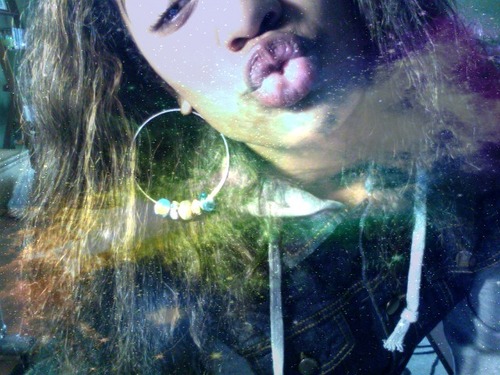 I live in a universe where lying , fucking over people , & getting high is cool . follow james @iGo_Hard23
