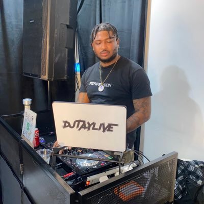 Disc Jockey(DJ), Podcaster, Radio Personality; Bookings at bookdjtayyyyy@gmail.com The Sandbox Podcast215 official host GΦG 🤟🏽