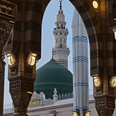 اللهم إني أخاف الموت علي غفلة وأخاف الموت على معصية وأخاف ظلمة القبر ، اللهم أهد قلبي واغفر لي وأحسن خاتمتي وتقبضني في ساعة رضا ، اللهم
اهدني ثم اهدني ثم اهدن