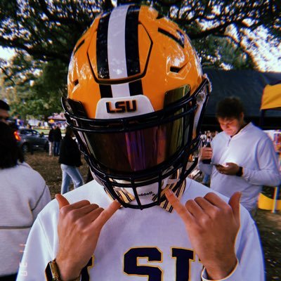 ethanluckyy's profile picture. LSU ‘23🐅