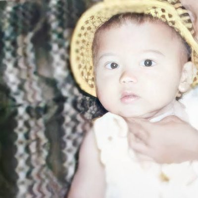 aeriezain's profile picture. sama kaya km ak jg pernah terjatuh dan luka