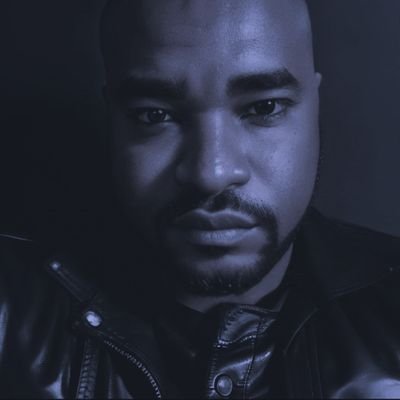 lunga_Mzimba's profile picture. 