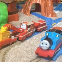 CartoonLover882 (@thomaslover822) 's Twitter Profile