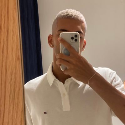 vnrsdm's profile picture. 