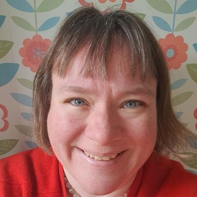 Head of Learning & Access @LeedsMuseums. @GEMYH1 @YorkshireAMN. Change the world with tea, cake & awesome museums. Own views.She/her.
