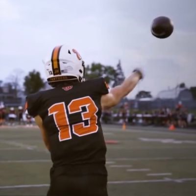 Jeeterlee2's profile picture. Washington Community High School (IL) Quarterback |#13| |Height 5’11| |Weight 170 lbs| 2027| | 3.6 GPA| 4.6 40 ⏰| (309) 241-5126 jlschweigert08@wacohi.net