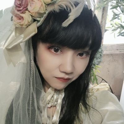 由良瓏砂🌹Yura Rosaさんのプロフィール画像
