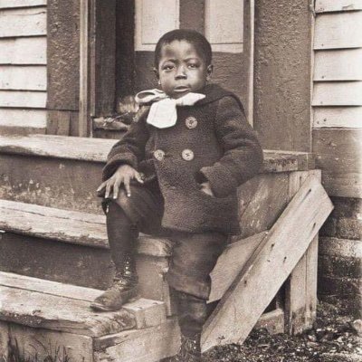 Im a Pops, MBA, and Entrepreneur #CU #LSU #1906
https://t.co/LBbHQmp8Kz
Natural Products 👆🏿
Black Owned Rolling Papers 👇🏿