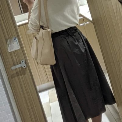 SAKI_HybridH's profile picture. ハイブリッドヘルス西川口の1級セラピスト、さきです。本格オイルエステが楽しめるおみせのエステガチ勢としてハイブリッドライフを満喫中。私の写真はリンク先ヘブンシティネットをご参照ください。（Xには載せません。）業界のお嬢さんや店舗垢はフォロバ。もはや旅ブロガーと化している旅好き。
お出かけ情報ポストは→　#旅ブロガー系嬢