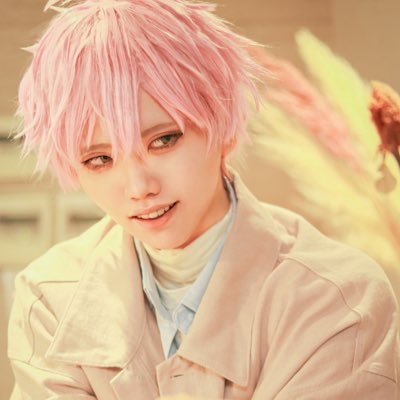 東海/20↑/歯列矯正中 顔が違う/ 雑多!時々踊る!脚の長いアイドルとc⚪︎ry のオタ活コスプレアカウント/今年はbrmy 18✈️ 多め❣️mhyk 履修中🪄