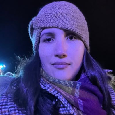 Francesca_Moral's profile picture. Hufflepuff. Smart cookie. Avid reader. U2 fan. Food lover. Pepper's mum 🐈‍⬛🩵. Born in 🇵🇪, 🇵🇹🇫🇷 & 🇵🇸🇨🇱 descendant. Proud product of immigration 🗺.