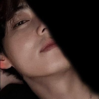 !!FAN ACCOUNT!! HERE FOR BTS 💜💜 Broke med person going through LIFE🫶🏻 !!My tae @r_e_n_u_S❤️🔥. #FANACCOUNT FAN ACCOUNT