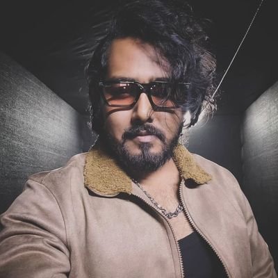 mallarkarmakar_'s profile picture. Singer : Composer : Arranger : Lyricist
Open For Collaboration and Professional Work
Mail : mallarkarmakar330@gmail.com