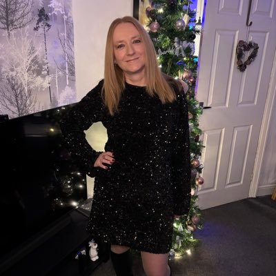 52, busy doing life & enjoy gaming including Fallout 76 and anything open world tbh. Content Creator and Affiliate https://t.co/MlTdgNcCxS.